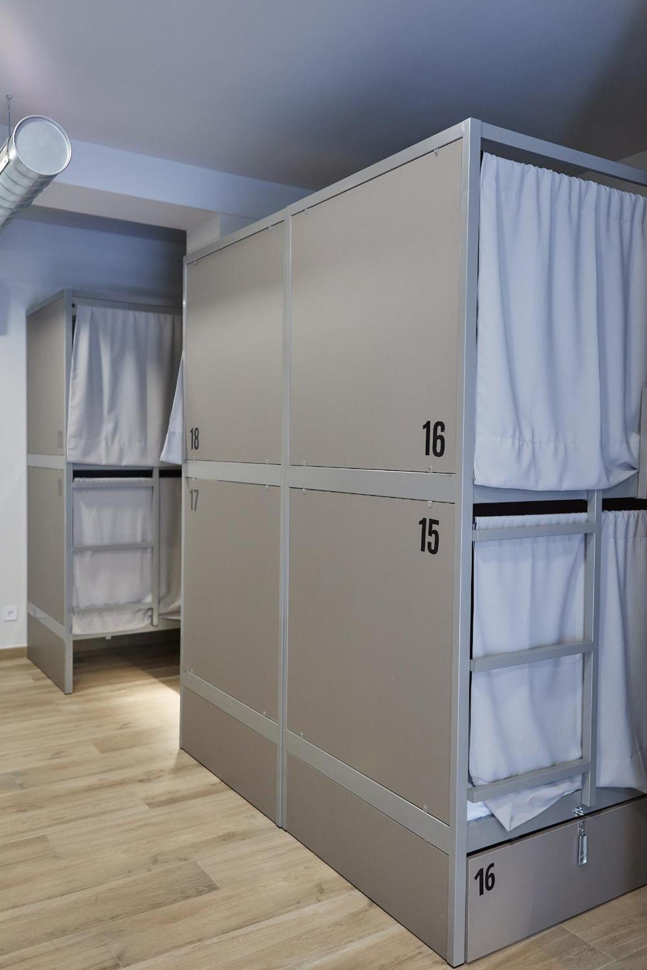 Hostel Dos Estaciones - Free Towels, Coffee & Tea, Remote Check-In Alicante Extérieur photo