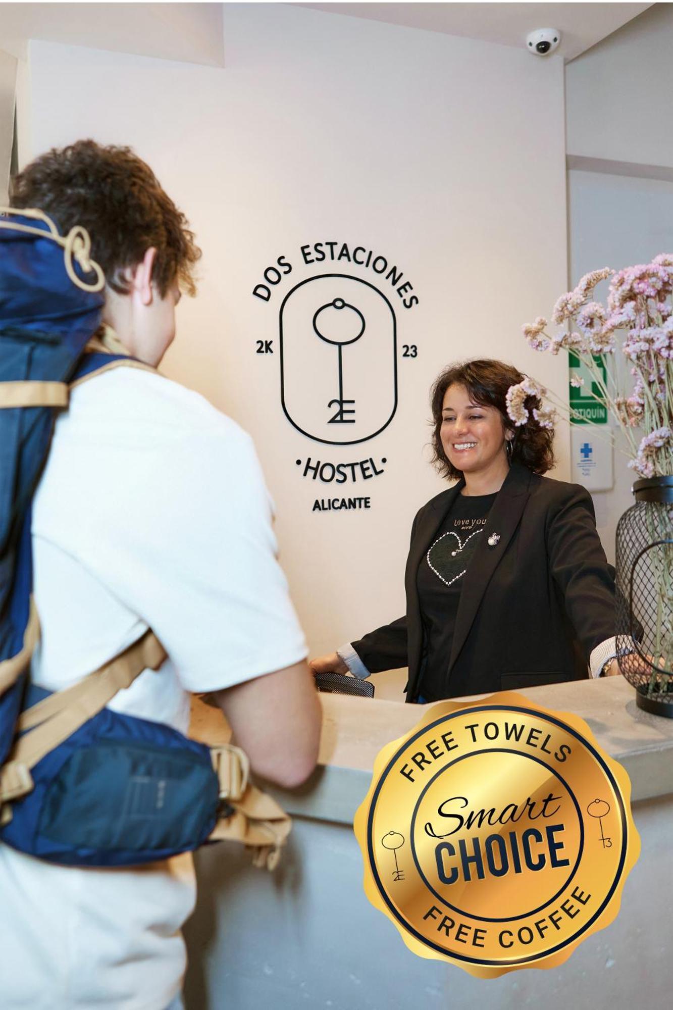 Hostel Dos Estaciones - Free Towels, Coffee & Tea, Remote Check-In Alicante Extérieur photo
